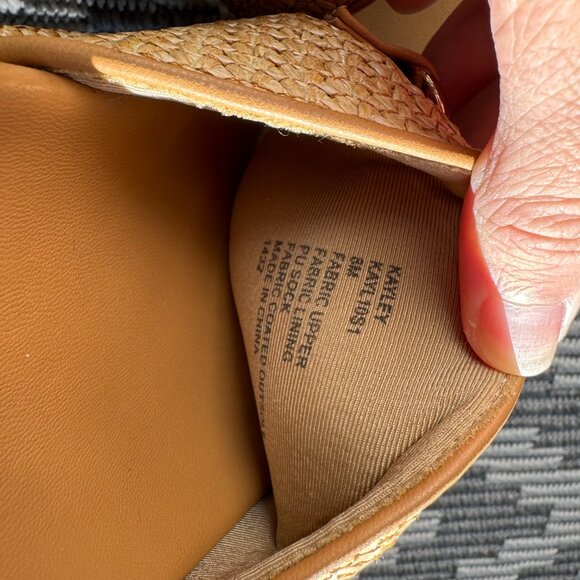 Steve Madden Kayley Sandal in Raffia - Picture 4 of 10